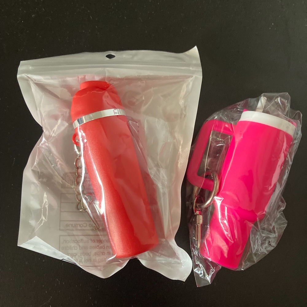 Set of 2 Mini Hot Pink Owala Bottle & Red Stanley Cup Tumbler Keychain Charms